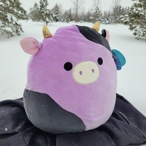 BRAND NEW - HOT OFF THE PRESS- Alexie the Cow Squishmallow! 14"